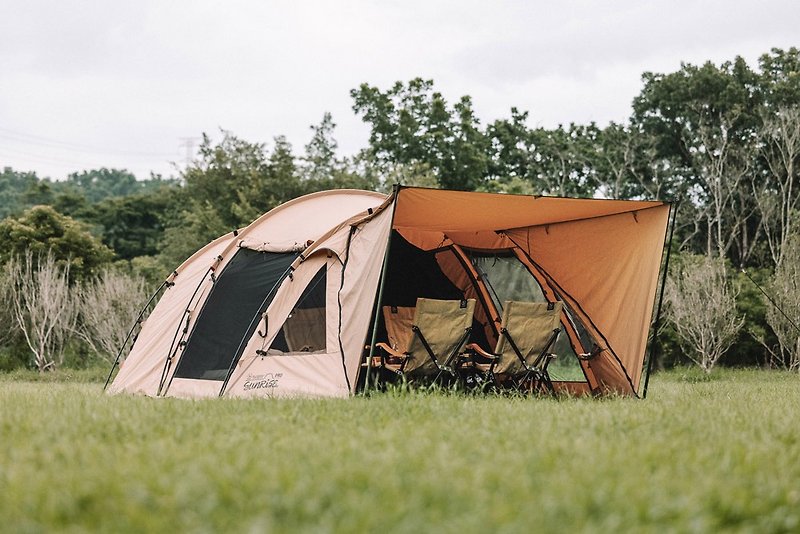 Big Sunrise PRO - Camping Gear & Picnic Sets - Waterproof Material Multicolor