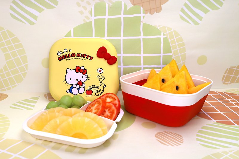 【Hello Kitty Retro Food Filling Box】Foldable Silicone Low Power Microwave Storage Box - กล่องข้าว - ซิลิคอน สีแดง