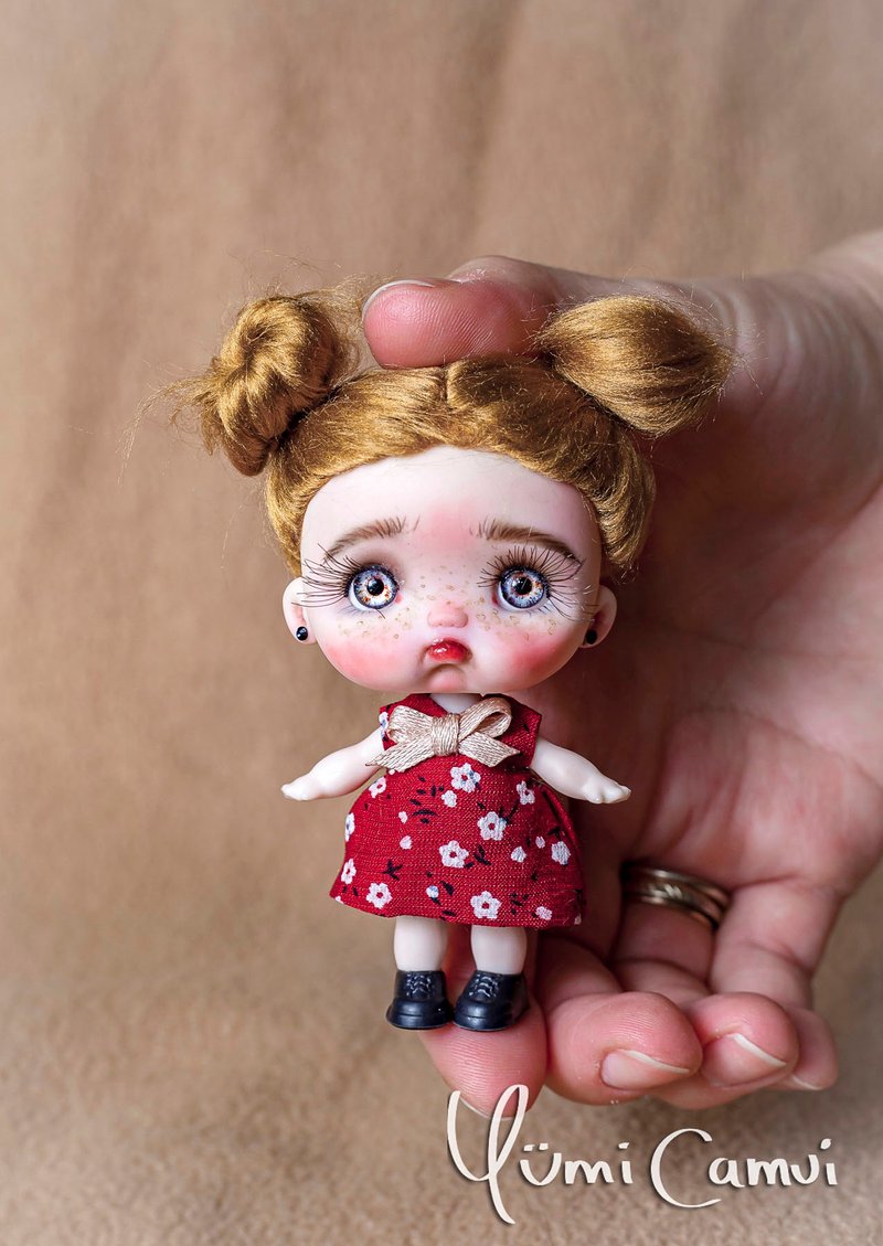OOAK mini doll by Yumi Camui - 公仔/玩偶 - 塑膠 多色