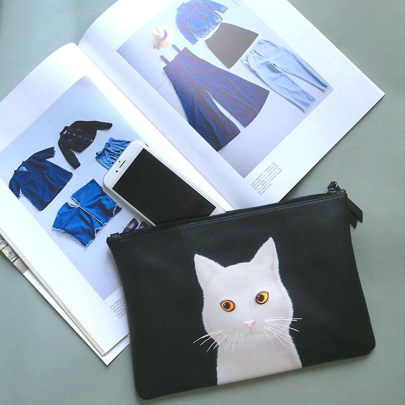 【開運禮物】貓貓手提袋/收納袋/化妝包包/拉鏈袋Clutch 情侶禮物 - 手提包/手提袋 - 人造皮革 黑色