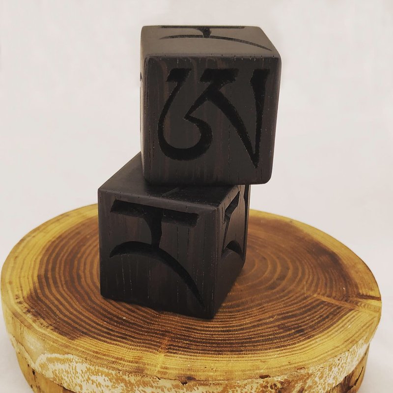 Tibetan Divination dice MO,  divination,  Mo dice, Tibetan Buddhism - Other - Wood Brown