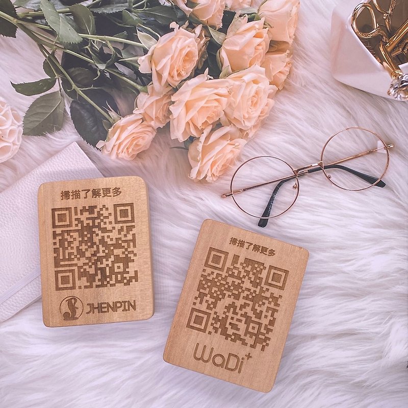 Customized QR-CODE display small stand / store sign / must-have for stalls (Taiwan cedar) - Other - Wood Orange
