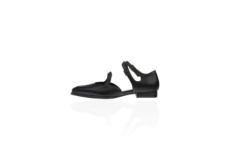 ZOODY/Amber/Handmade Shoes/Flat Hollow Sandals/Black - รองเท้ารัดส้น - หนังแท้ สีดำ