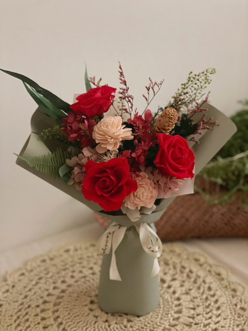 【永生花禮】紅玫瑰永生花束/生日禮物/告白花束/情人節花束 - 乾燥花/永生花 - 植物．花 多色