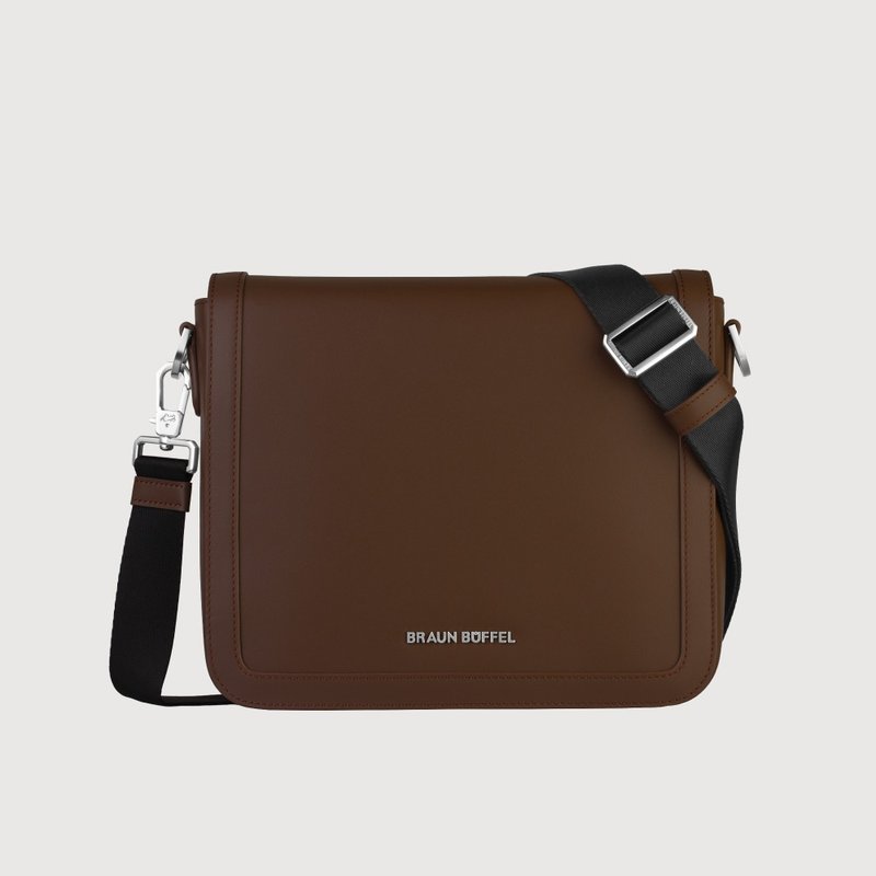 【Complimentary Gift Wrapping Upgrade】Morsen Horizontal Crossbody Bag - Soil Brown / BF562-61-POS - กระเป๋าแมสเซนเจอร์ - หนังแท้ สีนำ้ตาล