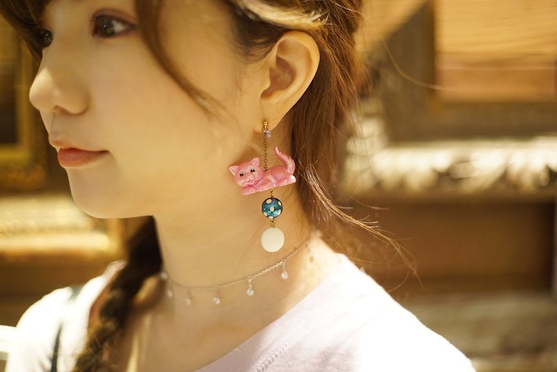 *hippie* Grinning Like Cheshire Cat Long Chain Earrings - Earrings & Clip-ons - Other Materials Multicolor