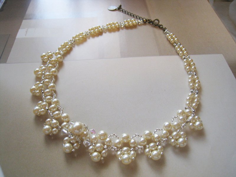 Silky Pearl & Crystal Choker / PEB : Cream Bridal* - Necklaces - Pearl Gold