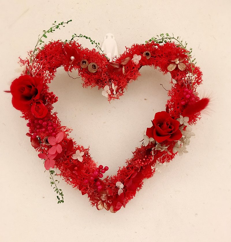 Lovers Wreath - Proposal Wreath / Passion Red Rose - ของวางตกแต่ง - พืช/ดอกไม้ สีแดง