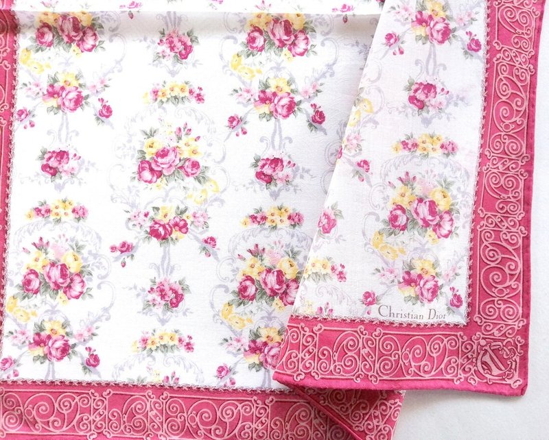 Christian Dior Vintage Handkerchief Pink Yellow Roses Baroque 20.5 x 20.5 inches - 手帕 - 棉．麻 紅色