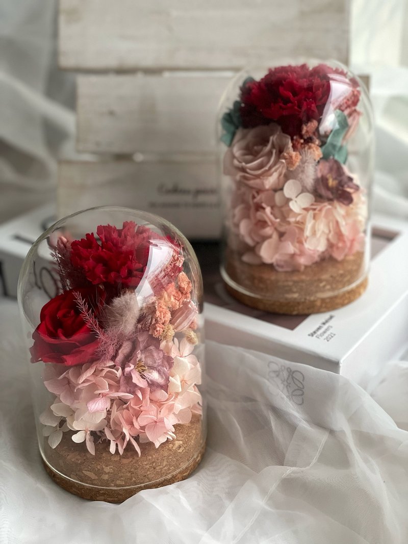 永生花玻璃盅/康乃馨/永生玫瑰花/母親節禮物/生日禮物/客製化 - 乾燥花/永生花 - 植物．花 
