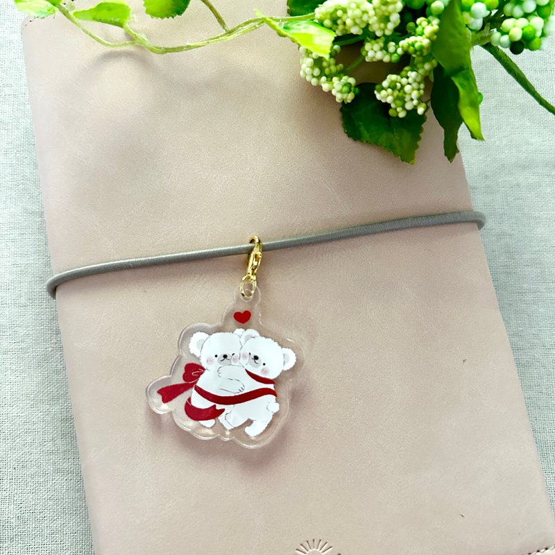 Friendly polar bear charm - Charms - Acrylic White