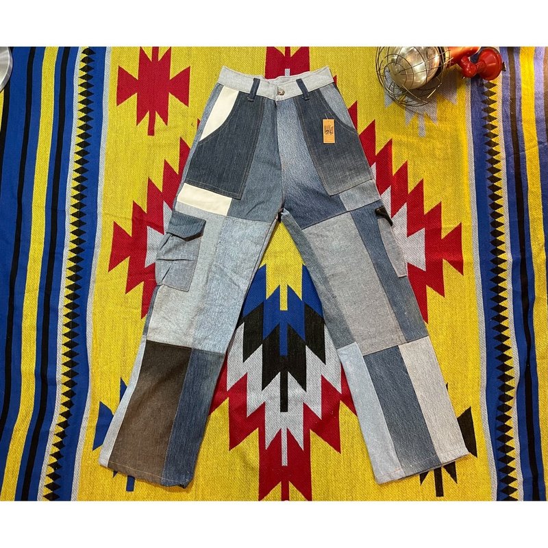 Regetherパネルデニムツートンカラーの高層ジーンズ - パンツ レディース - コットン・麻 ブルー