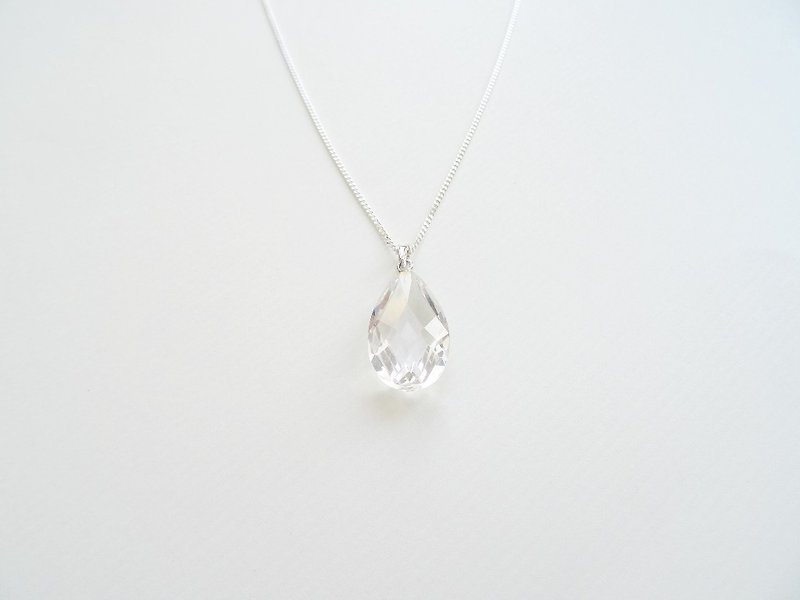 ::Daily Jewels:: Faceted Tear Drop Clear Quartz Crystal Sterling Silver Necklace (20x13) - สร้อยคอ - เครื่องเพชรพลอย ขาว