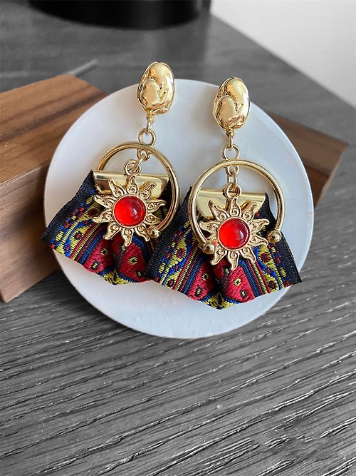 Dreamiz_accessories 民族布包系列-紅太陽耳環