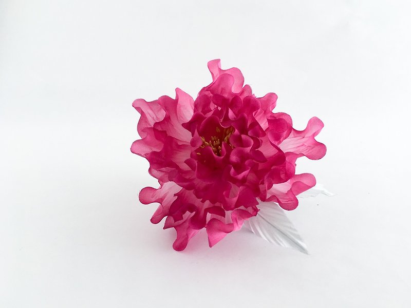 Corsage: Shao (Red-purple) - เข็มกลัด/ข้อมือดอกไม้ - ผ้าไหม สีม่วง
