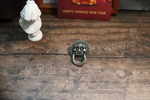愛迪生研究所 新年限量转运狮子胸针高档白铜时尚胸花