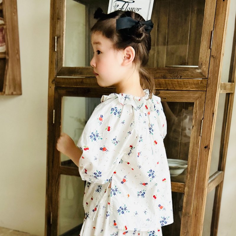 小碎花白色上衣 / 五分袖 襯衫 親子裝 童裝 - 男/女童裝 - 棉．麻 多色