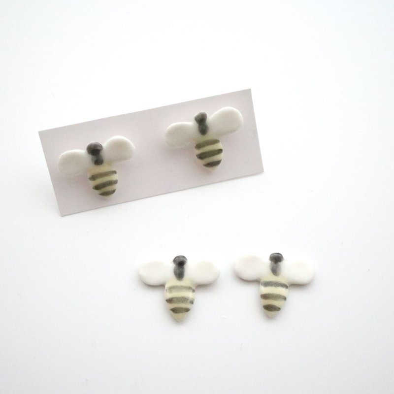 Bee earrings - 耳環/耳夾 - 瓷 黃色