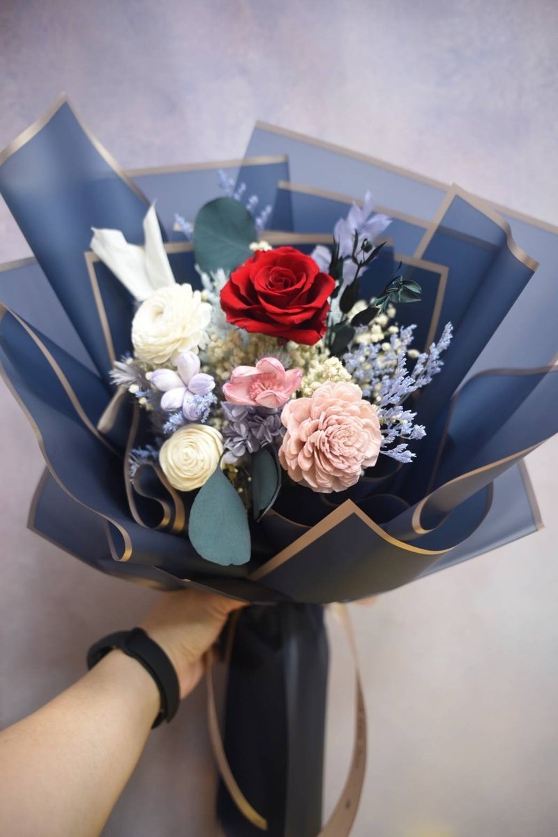 Blue eternal bouquet Valentine's Day bouquet dry bouquet - Dried Flowers & Bouquets - Plants & Flowers Blue