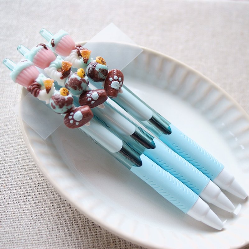 Chocolate mint sweets ballpoint pen - ปากกา - ดินเหนียว สีน้ำเงิน