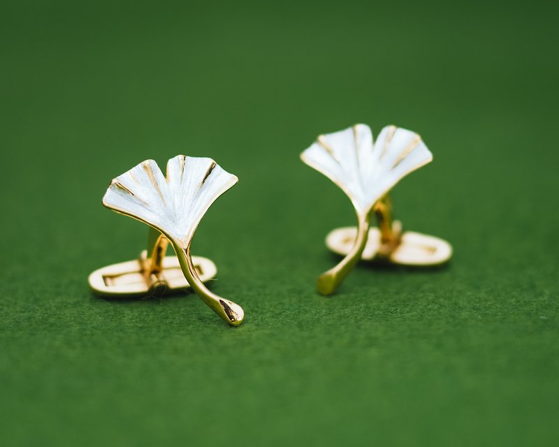 Cufflinks - Gingko - Japanese design - Gift for him - Simple design - Cuffs - Cuff Links - Silver Gold