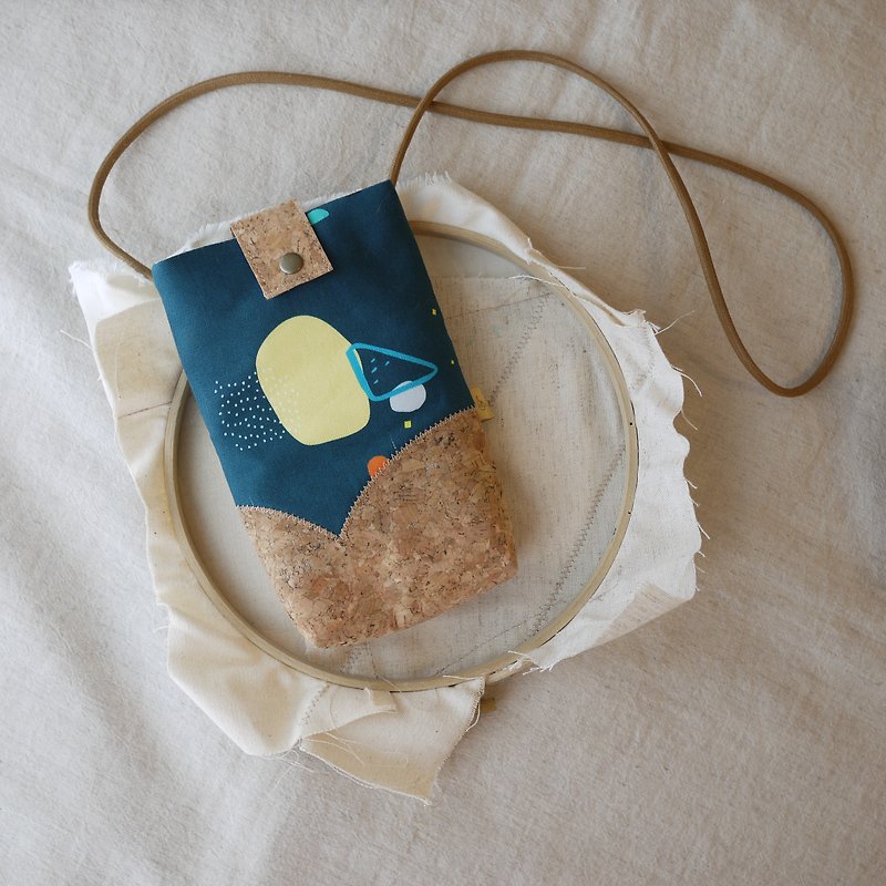 //cork. Wei Xun. Mobile phone bag. blue. gray// - Messenger Bags & Sling Bags - Cotton & Hemp 