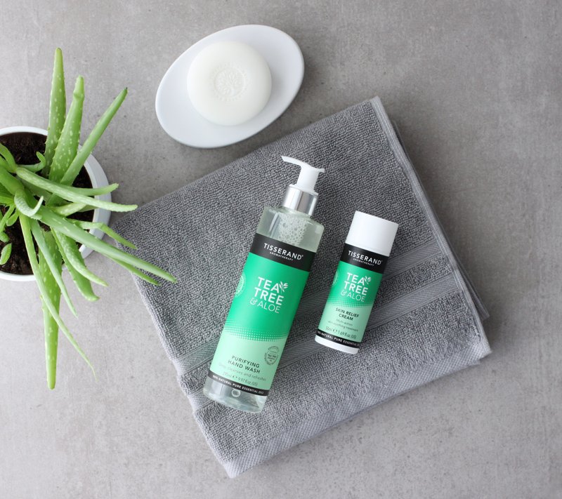 【英國原裝進口】茶樹防護清潔露 TEA TREE PURIFYING HAND WASH - 洗手液/搓手液 - 精油 