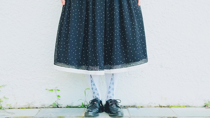 Water jade little chiffon pleated stitching // elastic waist umbrella skirt - Skirts - Other Materials Black