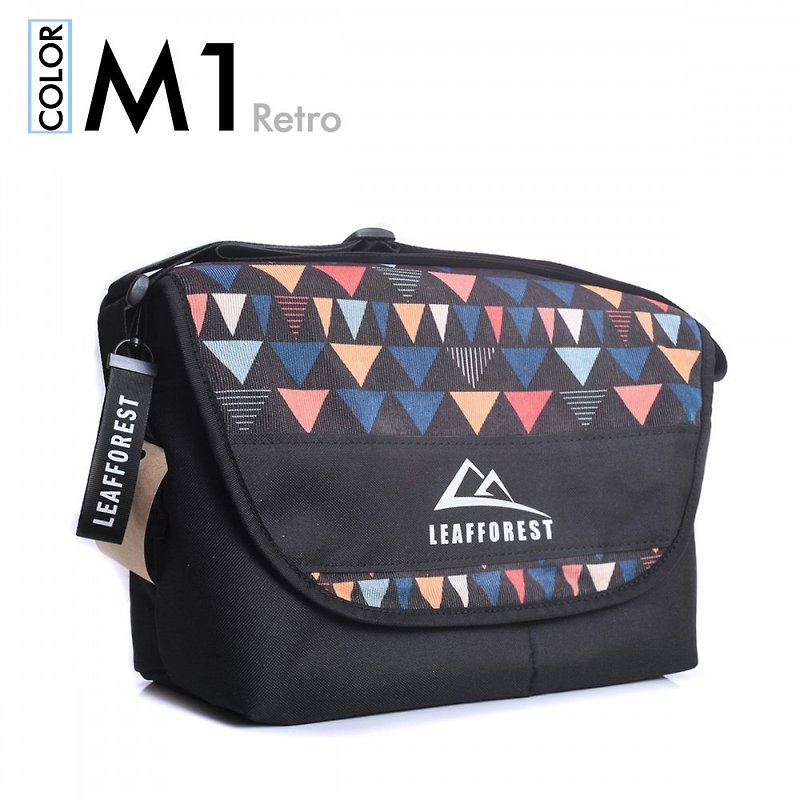 Messenger Bag Waterproof Bag Shoulder Bag DSLR Camera Bag Saddle Bag - 側背包/斜背包 - 防水材質 