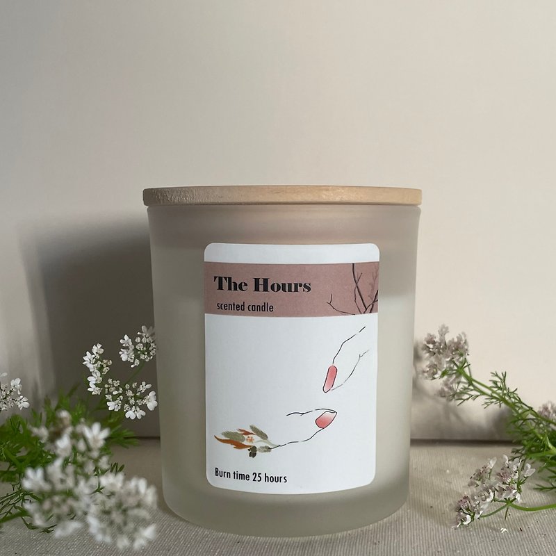 Just like your tenderness I TheHours scented candle - เทียน/เชิงเทียน - ขี้ผึ้ง 