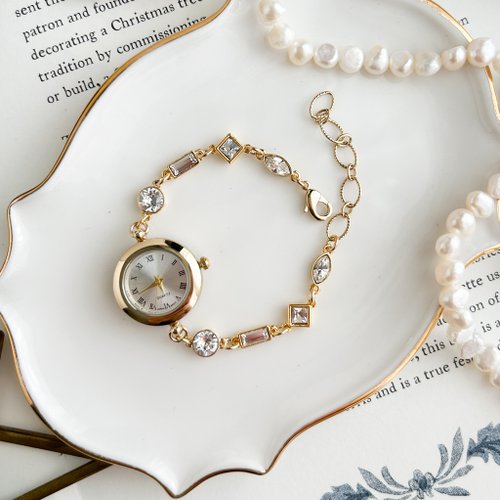 1000円引き中★ノーロゴ ブレスウォッチ スイープ運針 オマージュ ホワイト 1000円引き中☆ノーロゴ ブレスウォッチ スイープ運針