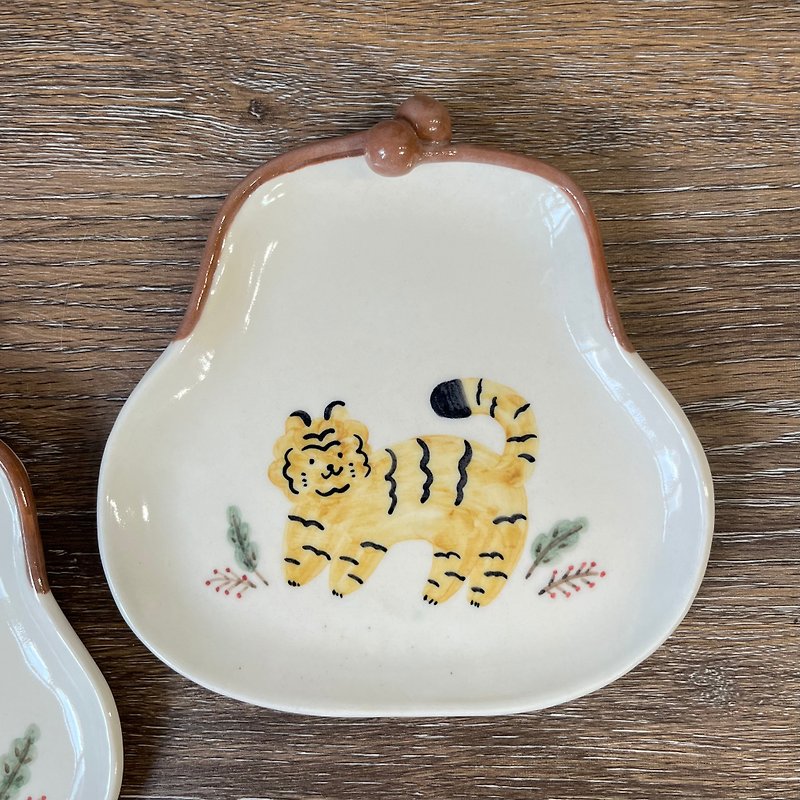 Mouth Gold Bag Shaped Plate - Naughty Little Tiger - Pear Shape - Plates & Trays - Porcelain White