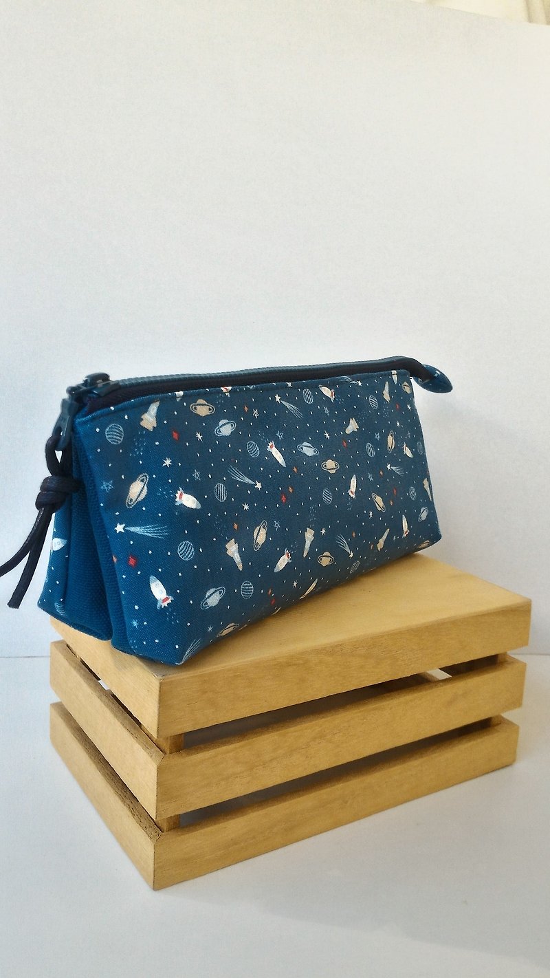 星際翱翔三層筆袋 畢業 生日 交換禮物 - 筆盒/筆袋 - 棉．麻 藍色