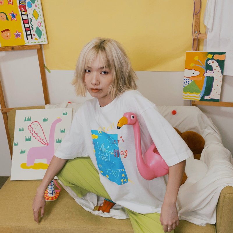 寬寬大大 T-shirt |  伊比鴨鴨 - 女 T 恤 - 棉．麻 白色