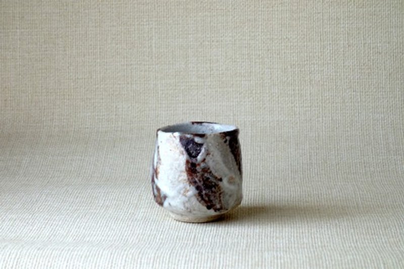 Teacup Shinano glaze b - ถ้วย - ดินเผา ขาว