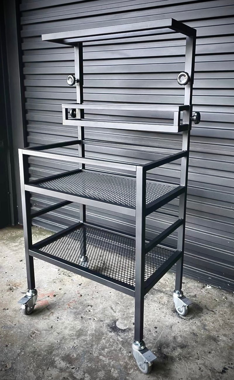 カスタマイズされたアイアンラック。 さまざまなタイプのアイアン製の収納ラック。 - 収納用品 - 金属 ブラック