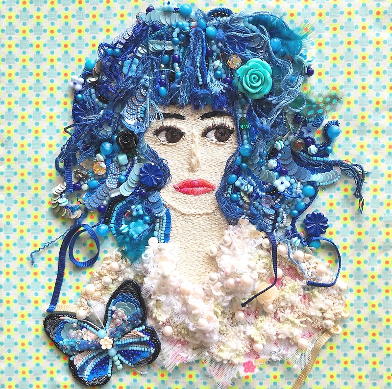 I wish I were a butterfly.  Embroidery Art Beads - ตกแต่งผนัง - งานปัก สีน้ำเงิน