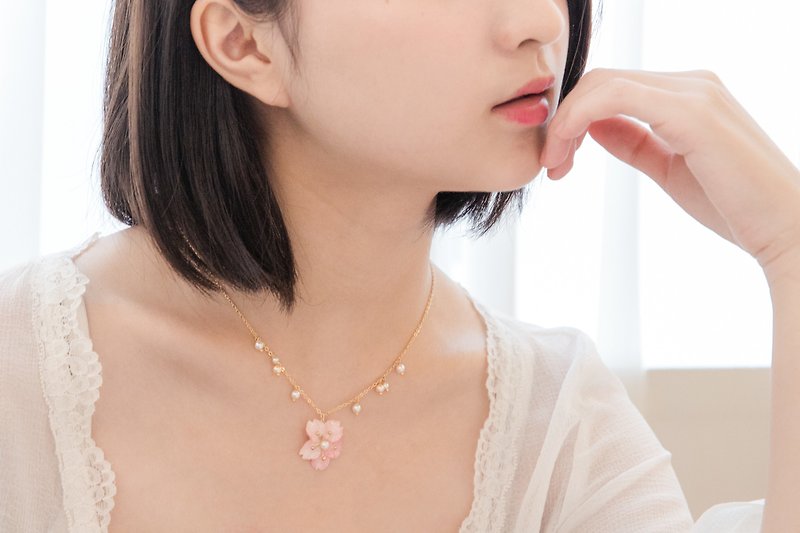 Real flower Cherry Blossom Necklace 18KGP chain - Necklaces - Plants & Flowers Pink