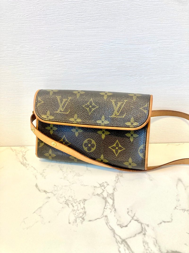 中古二手Louis Vuitton LV老花迷你腰帶腋下小包側揹背孭單肩手袋 - 側背包/斜背包 - 真皮 咖啡色
