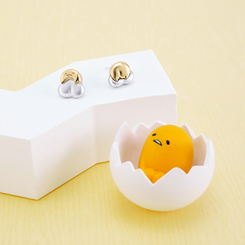 Gudetama 10週年系列-懶得過生日的蛋黃哥不對稱純銀耳環 - 耳環/耳夾 - 其他金屬 金色