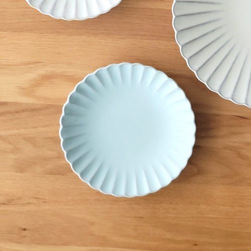 東京食器 - 讓你的料理變漂亮 Hana系列 花皿小盤 天空藍 /瀨戶燒/點心盤