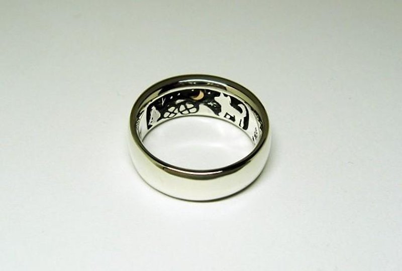 I was looking at the same moon - Dog - Silver ring - General Rings - Other Metals Silver