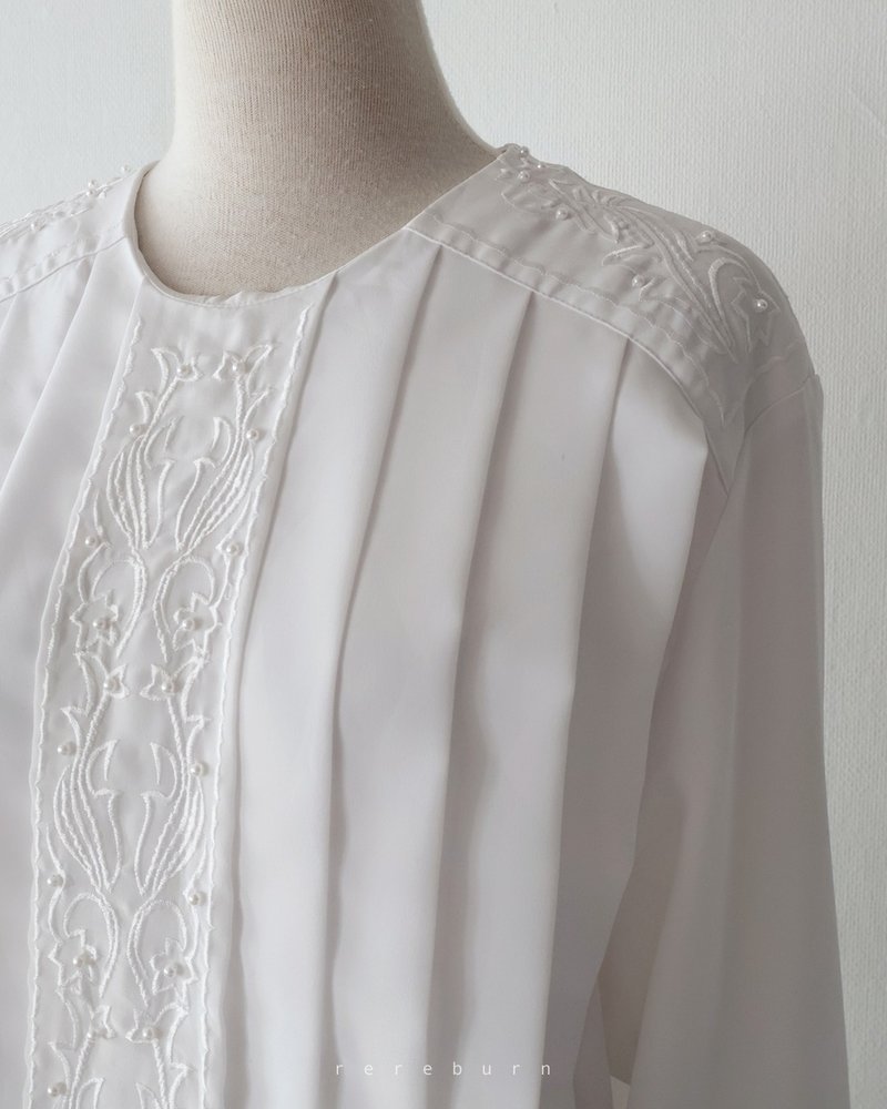 復古刺繡領韓國製寬鬆歐美版型長袖白色古著襯衫 - 女襯衫 - 聚酯纖維 白色