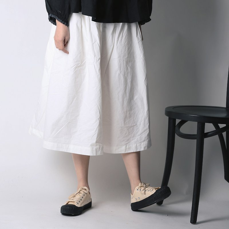 Pure white skirt side buckle solid color spring and summer skirt - กระโปรง - ผ้าฝ้าย/ผ้าลินิน ขาว