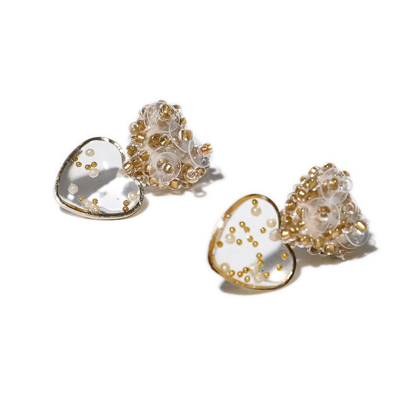 Japanese antique beads retro golden Mori literary small fresh earrings ear clips - Earrings & Clip-ons - Silver Gold