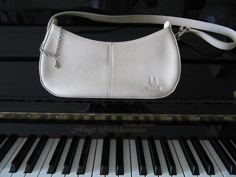 La Poche Secrete: music girl party package _ _ white leather bag with handle - กระเป๋าถือ - หนังแท้ ขาว