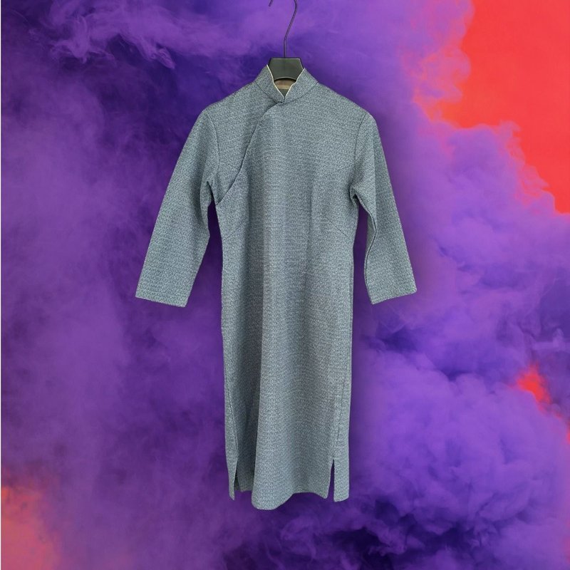 Second-hand gray-blue textured slightly thick and slightly elastic antique custom-made long-sleeved cheongsam PF1130 - กี่เพ้า - ผ้าฝ้าย/ผ้าลินิน สีเทา
