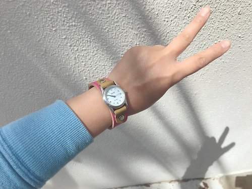 kouzandmokobo STITCH ときめきピンクとダスティーカーキ ステッチラン腕時計 見やすい文字盤 SRW-POO-RS