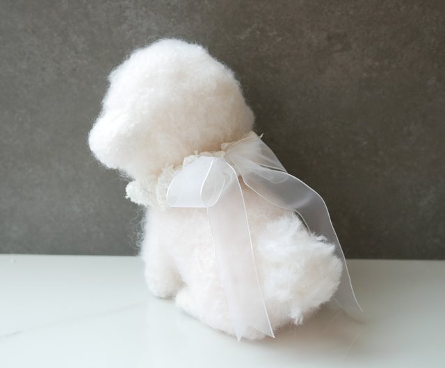 羊毛フェルト　ビションフリーゼ　アザラシ　犬　ハンドメイド　ミニチュア 羊毛フェルト ビションフリーゼ アザラシ 犬 ハンドメイド