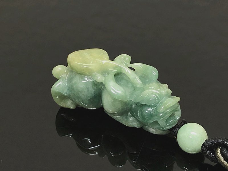 Fast Shipping Natural Burmese Jade Jade Yellow Jade Oil Qing Qiao Carving Must Earn Lucky Pixiu Charm - Charms - Jade Green